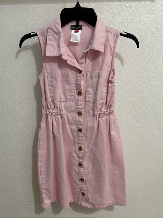 Vince Camuto Other - Vince Camuto Pink Sleeveless Button-Front Girls Dress